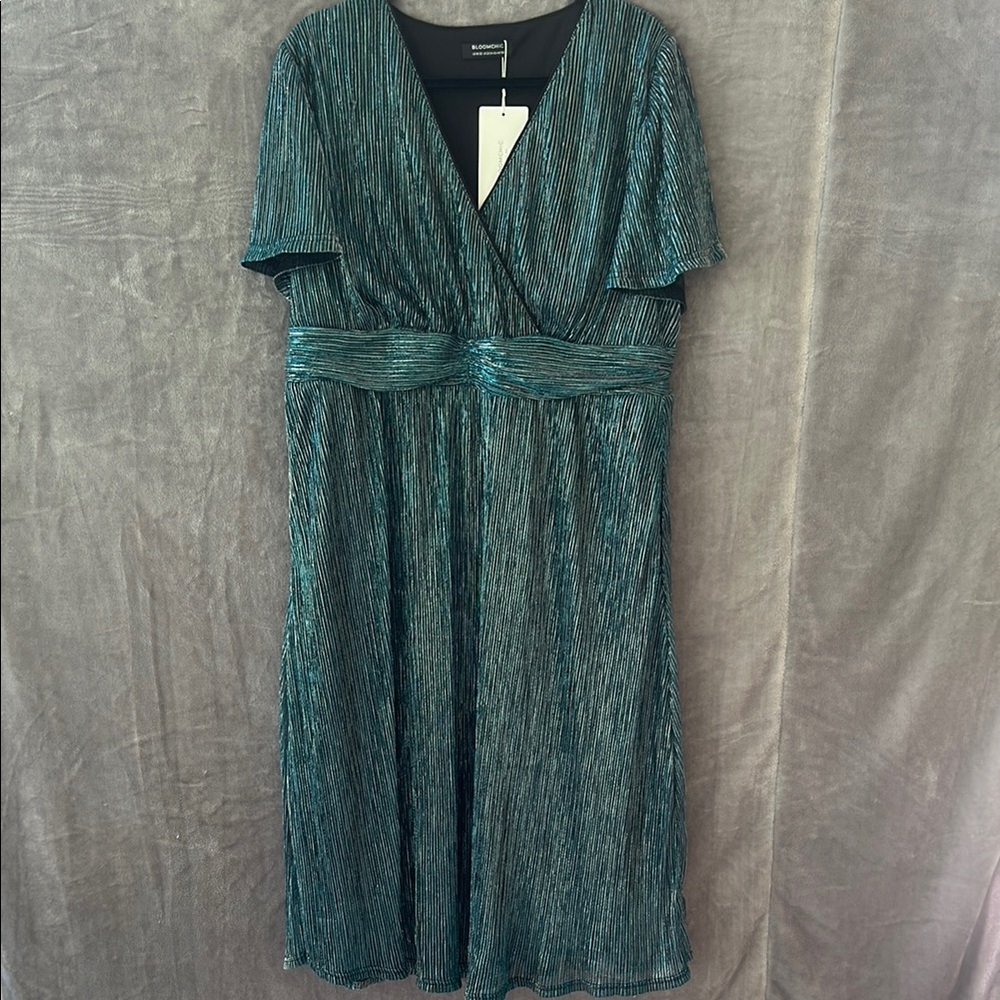 BloomChic Shimmery Blue/Silver/Black Ruched Midi Dress with V-Neck 18-20